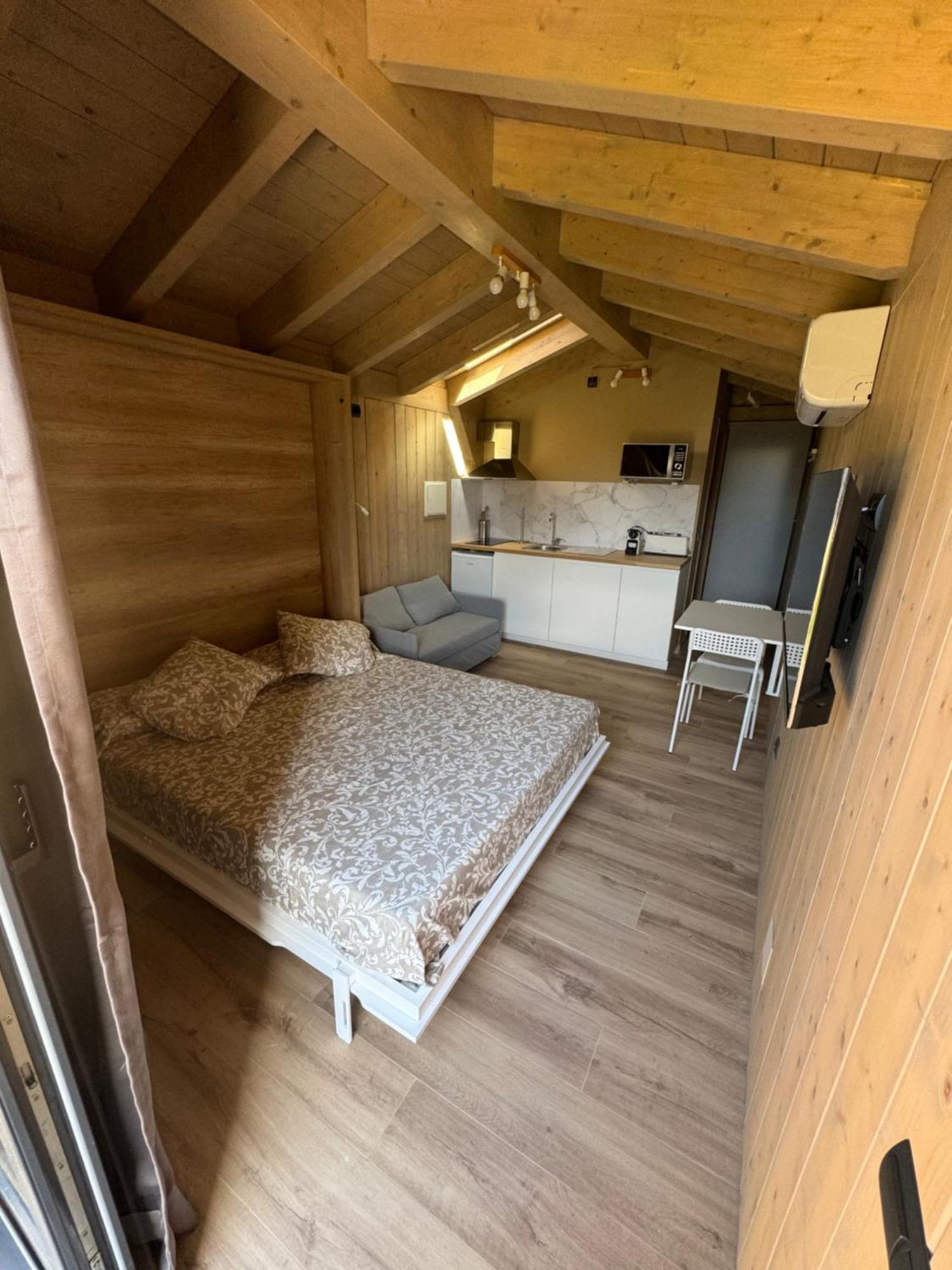 Wooden Lodge Оссежа Екстер'єр фото